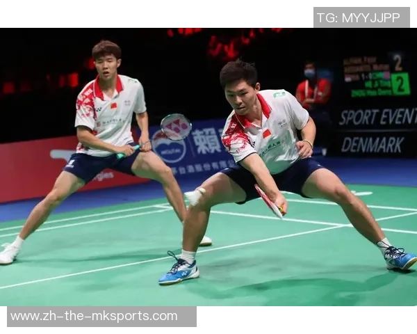 2004年汤姆斯杯中国队与印尼队激战回顾与精彩瞬间分析